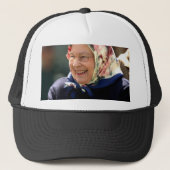 HM Queen Elizabeth II Trucker Pet (Voorkant)