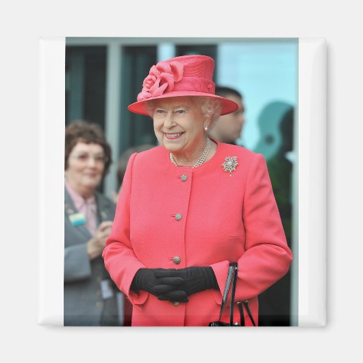 HM Queen Elizabeth II Warrington 2012 Professional Magneet (Voorkant)