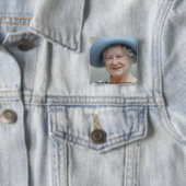 HM Queen Elizabeth, The Queen Moeder 1988 Vierkante Button 5,1 Cm (In situ)