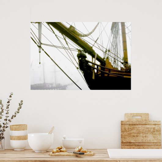 HMS Bounty Tall Ship die uit het Mist Poster komt (Keuken)