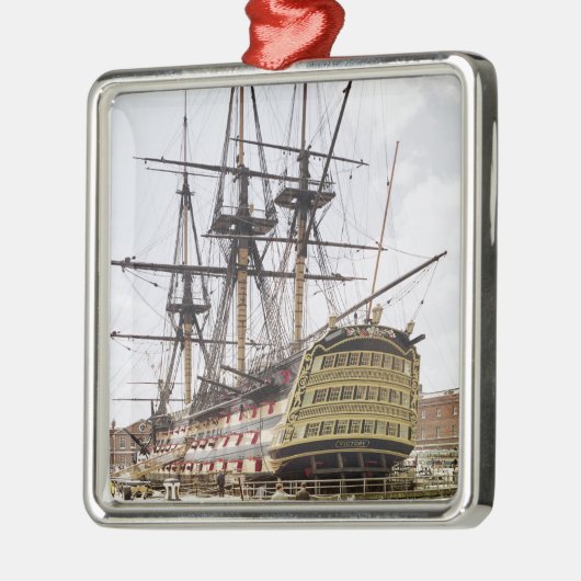 HMS Victory Metalen Ornament (Links)