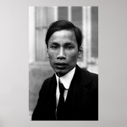 Ho Chi Minh Nguyen Ai Quoc Portrait 1921 Poster (Voorkant)