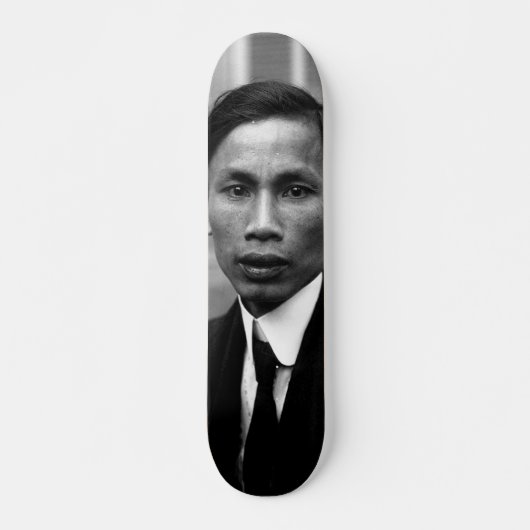 Ho Chi Minh Nguyen Ai Quoc Portrait 1921 Skateboard (Voorkant)