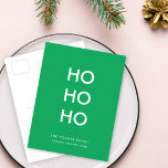 Ho Ho Ho | Kerstmis, heldergroen eenvoudig Feestdagenkaart<br><div class="desc">Eenvoudig,  stijlvol "Ho Ho"-briefkaart in het groen met een moderne,  minimalistische typografie in het wit,  die gemakkelijk kan worden gepersonaliseerd met uw eigen groet,  familienaam en jaar voor een trendy feestseizoen!</div>