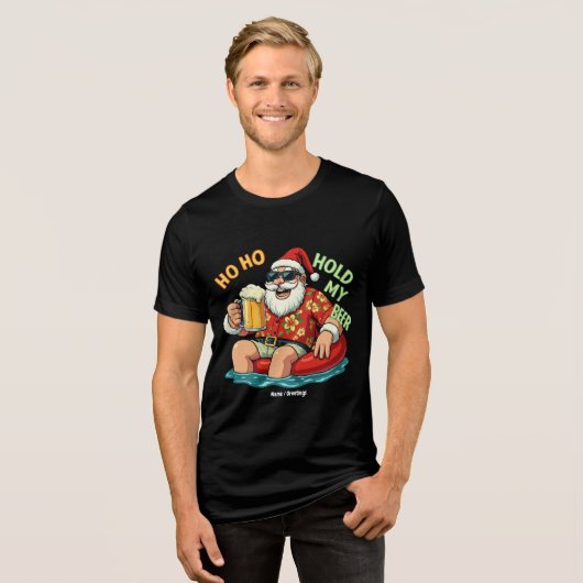 Ho Ho houdt m'n biertje Drink kerstmis vast Tri-Blend Shirt (Voorkant volledig)