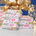 Ho Ho Snowflakes Pastel Modern Christmas Cadeaupapier<br><div class="desc">Voeg een vleugje moderne elegantie toe aan uw kerstcadeaus met dit chique roze kerstinpakpapier. Met de speelse en feestelijke uitdrukking "Ho Ho Ho Ho" in goud, blauwgroen groen en roze, doordrenkt dit ontwerp je cadeaus met een uitbarsting van vakantiejuichen. De levendige belettering onderscheidt zich prachtig tegen de warme roze achtergrond,...</div>