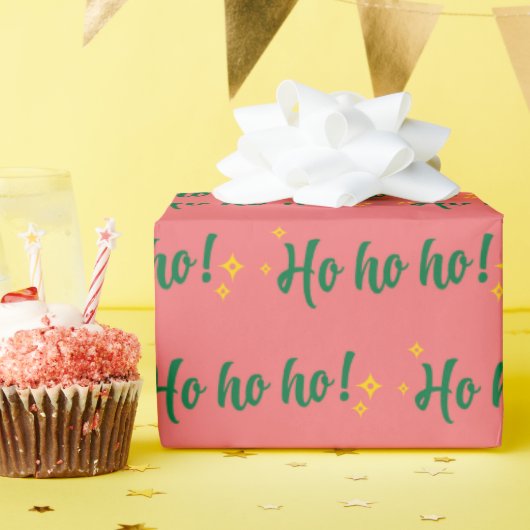 Ho Ho Whimsical Font Golden Stars Roze Kerst Cadeaupapier (Verjaardagsfeest)