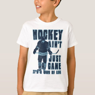 Hockey Ain is niet alleen maar een spelapparaat T-shirt