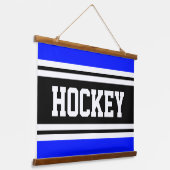 HOCKEY Helder Blauw Zwart Wit Racing Stripes Hangend Wandkleed (Gebogen)