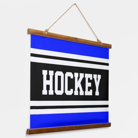 HOCKEY Helder Blauw Zwart Wit Racing Stripes Hangend Wandkleed (Gebogen)