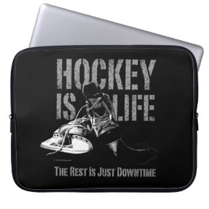 Hockey is leven laptop sleeve