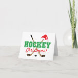 Hockey-kerstkaart rood en groen met Santa Hat Feestdagen Kaart<br><div class="desc">hockey kerstkaart met kerstkaarten voor kerstmis en hockeysticks</div>