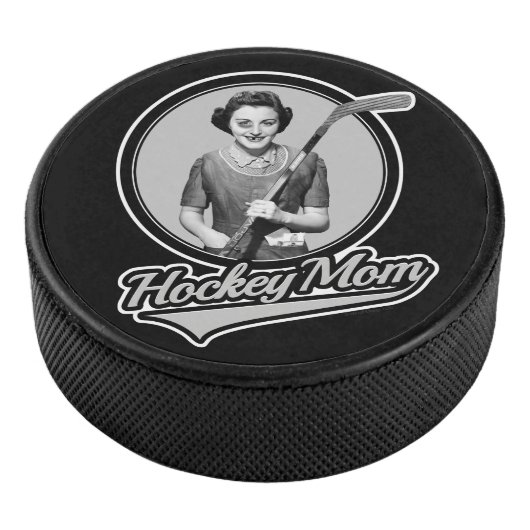 Hockey mama puck (3/4)