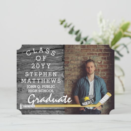 Hockey Player Sports Rustic Photo Afstuderen Kaart (Staand voorkant)