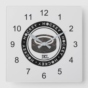 Hockey Puck Monogram Wall klok