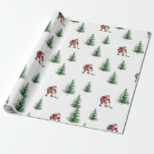 Hockey Santa en Pine Trees Kerstverpakking Cadeaupapier (Uitgerold)