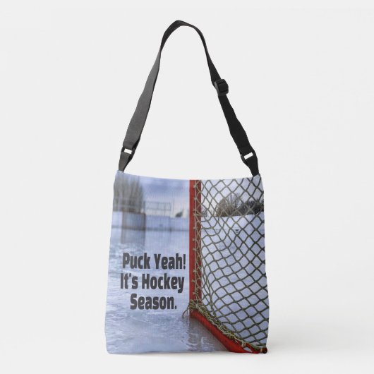 Hockey Season Ice Cold Funny Humor Puck Crossbody Tas (Achterkant)