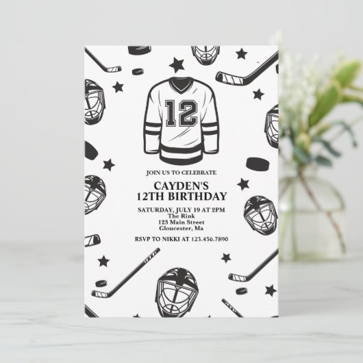 Hockey zwart en wit 12e verjaardag kaart (Staand voorkant)