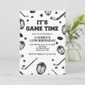 Hockey zwart-wit Verjaardag Kaart (Staand voorkant)