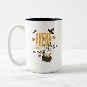 Hocus Pocus Ik heb koffie nodig om Halloween te fo Tweekleurige Koffiemok (Links)