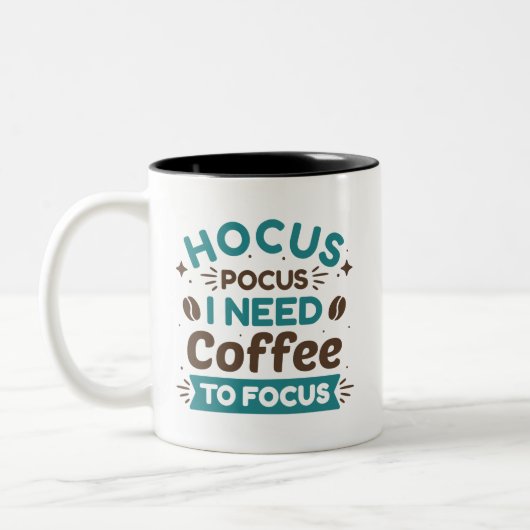 Hocus Pocus ik heb koffie nodig om te focussen Tweekleurige Koffiemok (Links)