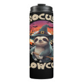 Hocus Slowcus Sloth lovers Halloween costume tee E Thermosbeker (Voorkant)