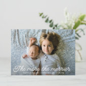 Hoe meer de Merrier geboortekaart Aankondiging (Staand voorkant)