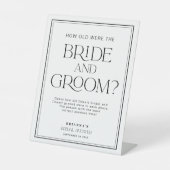 Hoe oud waren ze zwart & wit spel reclamebord met voetstuk (Voorkant)