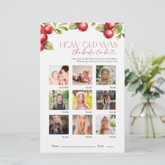 Hoe oud was het Bride Apple Vrijgezellenfeest spel (Staand voorkant)