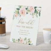 Hoe oud was het Bride Vrijgezellenfeest Game Reclamebord Met Voetstuk (Insitu)