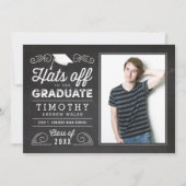 Hoed Af Afstudeer Chalkboard Uitnodiging (Voorkant)