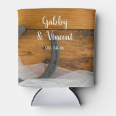 Hoefijzer en Veil Country Barn Wedding Favor Blikjeskoeler (Voorkant)