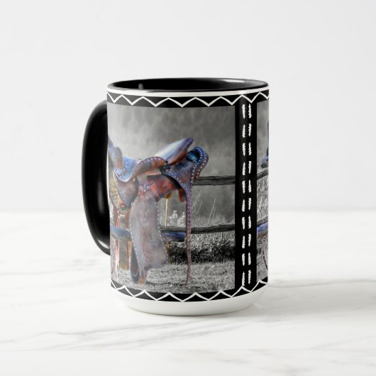 Hoefijzer van het paardenzadelkorralfhek mok (Voorkant links)