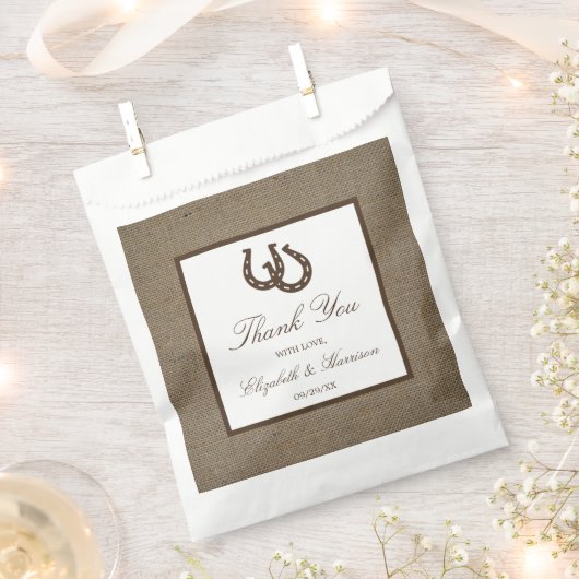 Hoefijzer van het rustige land op de bruiloft bedankzakje (Geknipt)