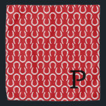 Hoefijzers Roodkeet Initiaal PaardenpaardensportSh Bandana<br><div class="desc">Het patroon van het hoefijzer in donkerrood, wit met douaneINITIAAL in zwart. Eenvoudig aan te passen tekst, tekstkleur, lettertype. Fun Bandana voor een paardenliefhebber, cowboy, polo match, schuurhand, petsjaal, accessoire van het show, paardengedenkteken, evenement gunst. Unisex, voor meervoudig gebruik. Een Timeless Keepslag. Meng en pas volledige Paarden/Gezelschapsdieren/Collecties van het Slot...</div>