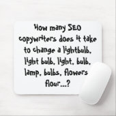 Hoeveel SEO copywriters neemt het om... Muismat (Met muis)