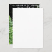 Hoewel ze maar klein is, is ze hevig! briefkaart (Voorkant / Achterkant)