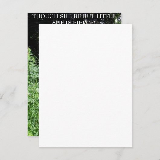 Hoewel ze maar klein is, is ze hevig! briefkaart (Voorkant / Achterkant)