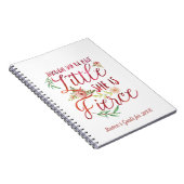 Hoewel ze misschien klein is, is ze wel doorn Typo Notitieboek (Rechterzijde)