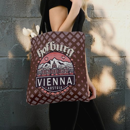 Hofburg in cirkels tote bag