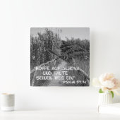 Hoffe auf Jehova .... Vierkante Klok (Huis)