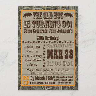 Hog Hunting 30th Birthday Invitation with Camo Kaart