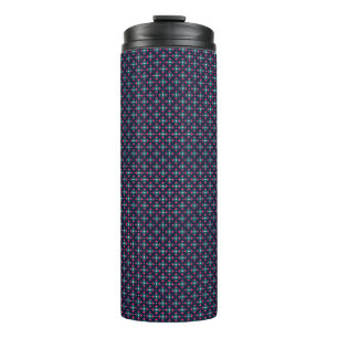 Hoge geïsoleerde tumbler met een zwarte deksel thermosbeker