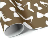 Hoge Hakken en Vlinderdas Verloving Feest Naadloos Cadeaupapier (Rol Hoek)