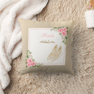 Hoge Hakken Ivoren Parels Roze Rozen Naam Monogram Kussen