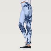 Hoge palmbomen, heldere blauwe lucht. leggings (Links)