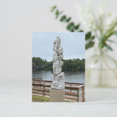 Hoge stenen herdenkingssculptuur briefkaart (Staand voorkant)