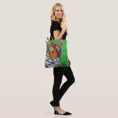 Hoger schilderen tote bag (Op model)