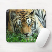 Hoger Sleeping in gras Mousepad Muismat (Met muis)