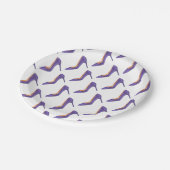 Hogere hiel in ultraviolet papieren bordje (Gekanteld)